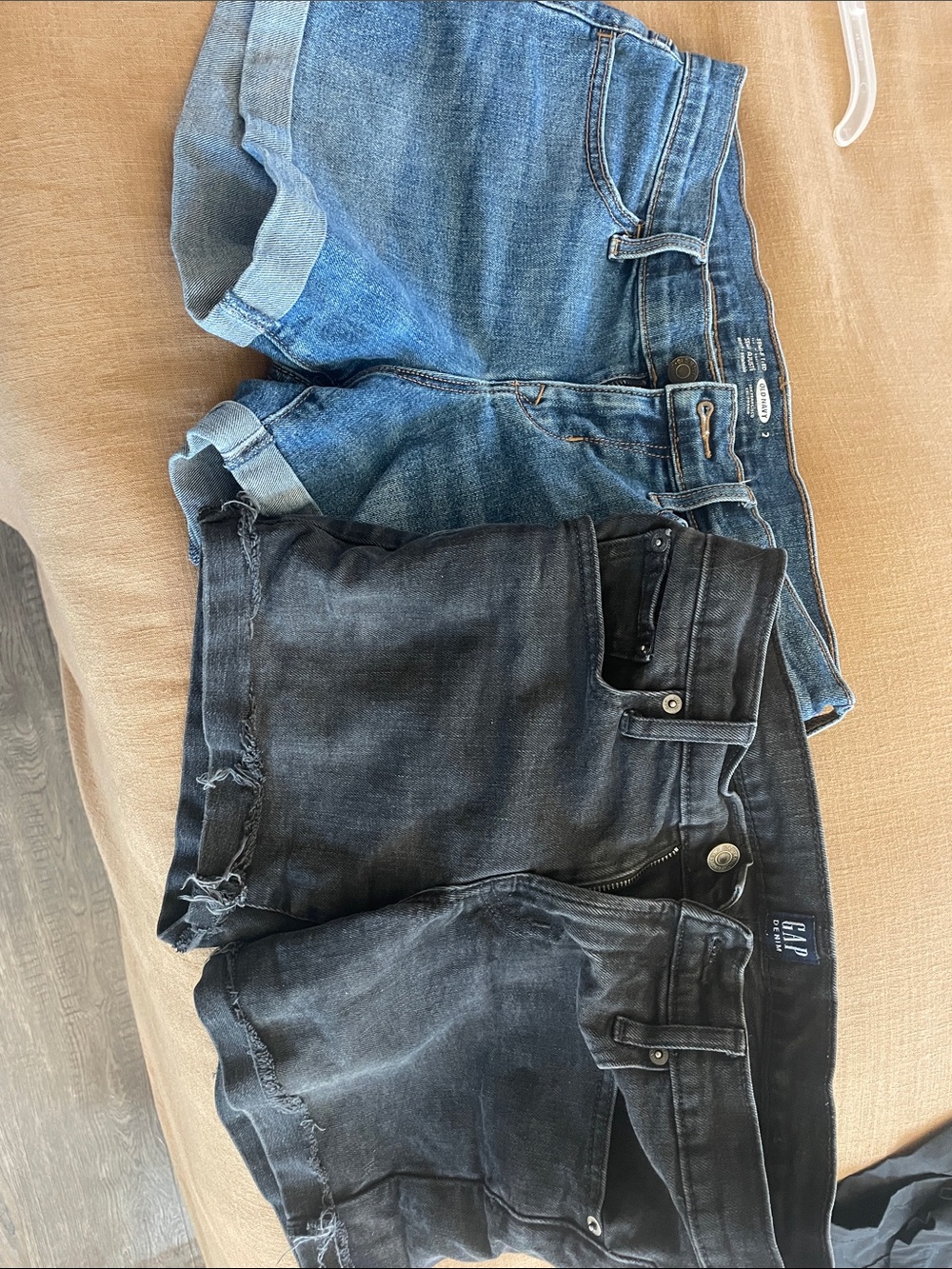 GAP Women's Denim Jean Shorts — Blue and Black